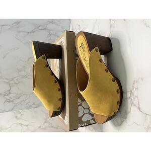 Sbicca Mustard Mules with Dark Wood Heel